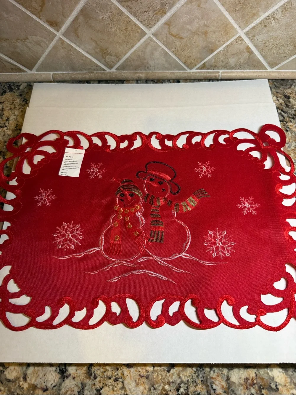 Christmas Embroidered Snowman Cutwork Placemats, set of 4, red, beautiful